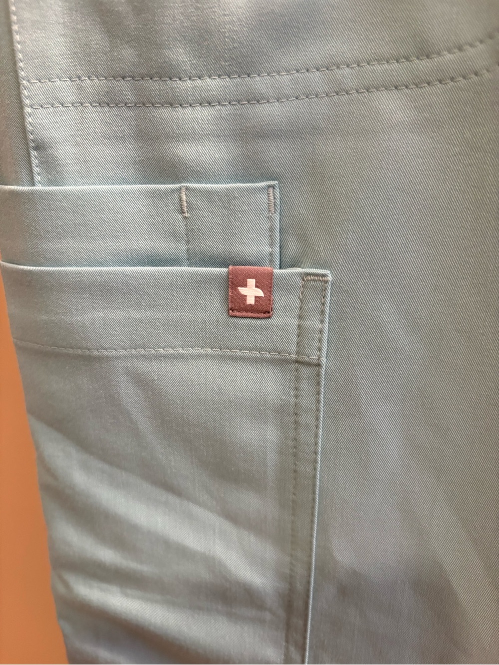 NWT Figs Isabel High Waisted Wide Leg Scrub Pants in Seaglass Women’s Medium - Picture 5 of 7